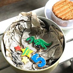 手作りキット☆恐竜バースデーケーキキット5号 1枚目の画像