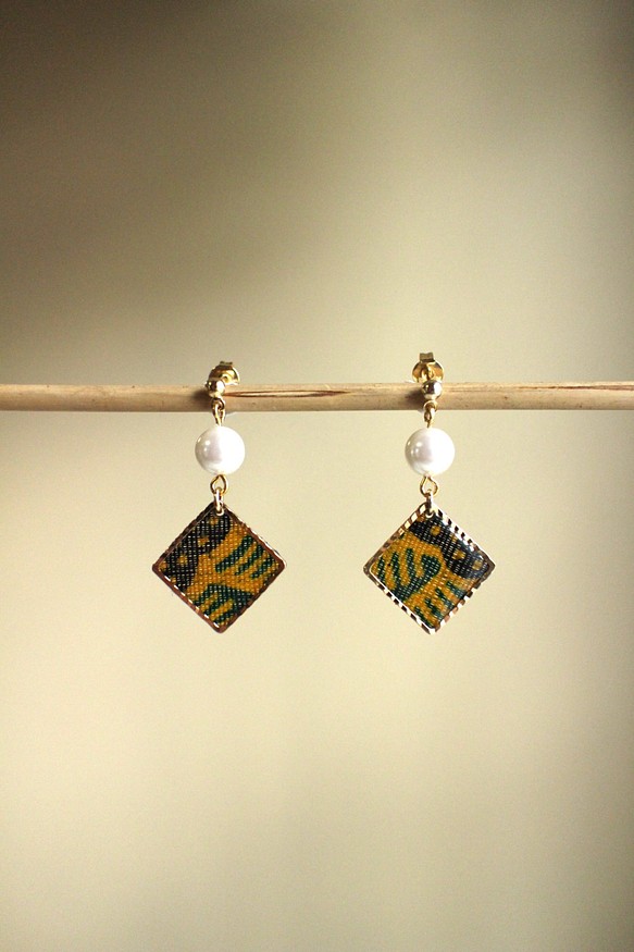 しかくアフリカ布ピアス/african print square earring (18) 1枚目の画像