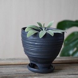 【陶器】黒い植木鉢⑤　送料無料 1枚目の画像