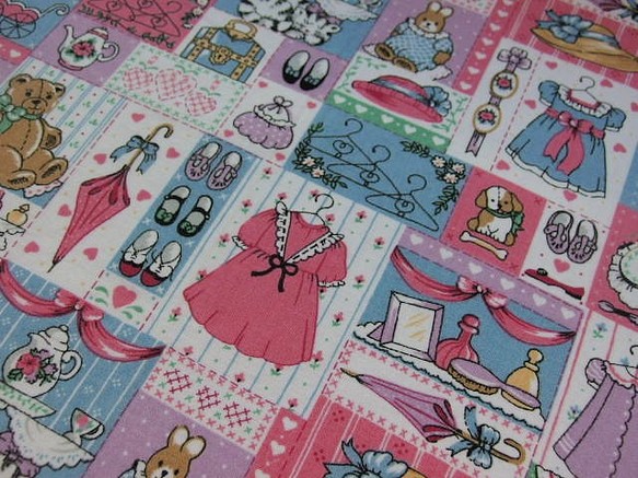 ♪コットン素材♪可愛いドレスと猫とベアー柄Fabric Tradition♪ No:45 1枚目の画像