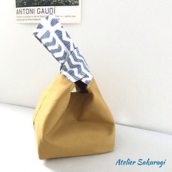 送料込/〈一点もの〉深みのあるyellow/clam bag 〝Valencia〟 1枚目の画像