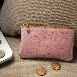 純手工製 粉色康乃馨 媽咪零錢包 鑰匙包 (小) 第1張的照片