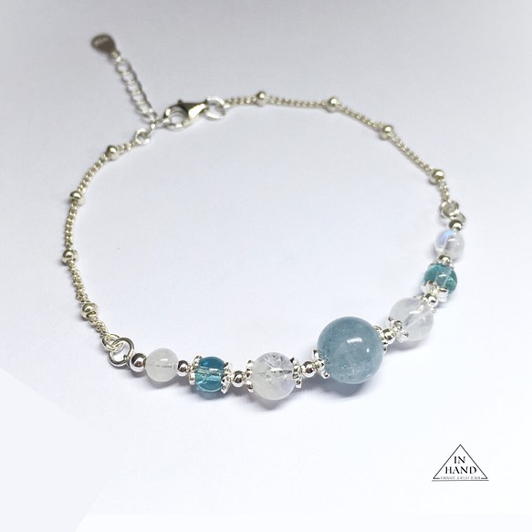 冰雪琉璃-海水藍寶.月光石-輕銀鍊設計手鍊 第1張的照片