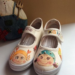 可愛手工彩繪童鞋 可客製 星座系列 第1張的照片