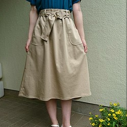 フィッシュテールスカート(渋ベージュ) 1枚目の画像