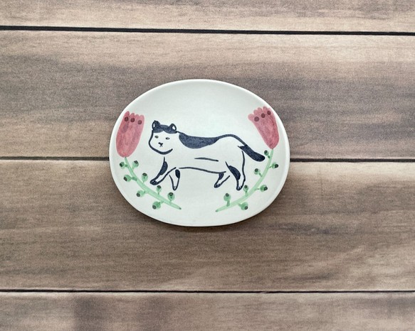陶瓷小碟 豆皿 貓與花 第1張的照片