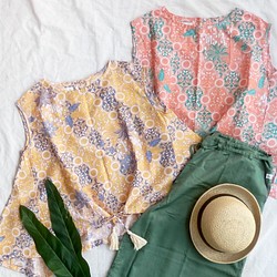 “夏季幸運袋”蠟染上衣和寬褲套裝 第1張的照片