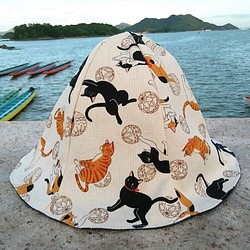 Handmade hat double-faced (Cat Pattern) 1枚目の画像