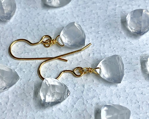 JORIE】SNOW QUARTZ ice block earrings ピアス（フック・チェーン