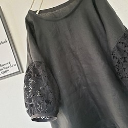 日本未入荷☆Karen Millen 花柄プリーツブラウス (Karen Millen