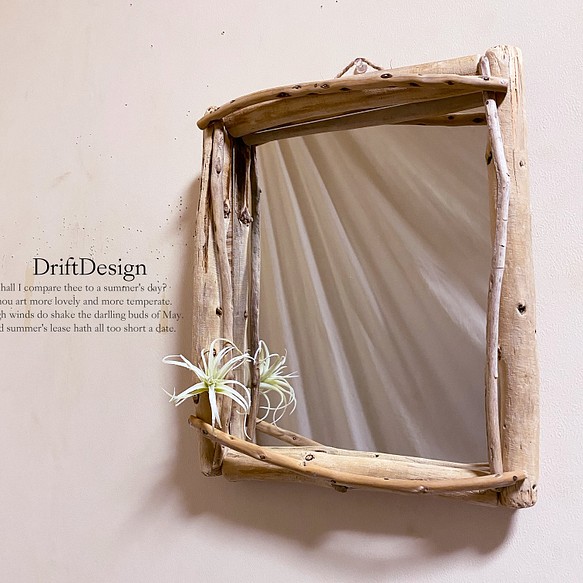 ～Drift Design～　味わい流木と造花のお洒落なロンハーマン風壁掛けミラー　鏡　アンティーク　ヴィンテージ