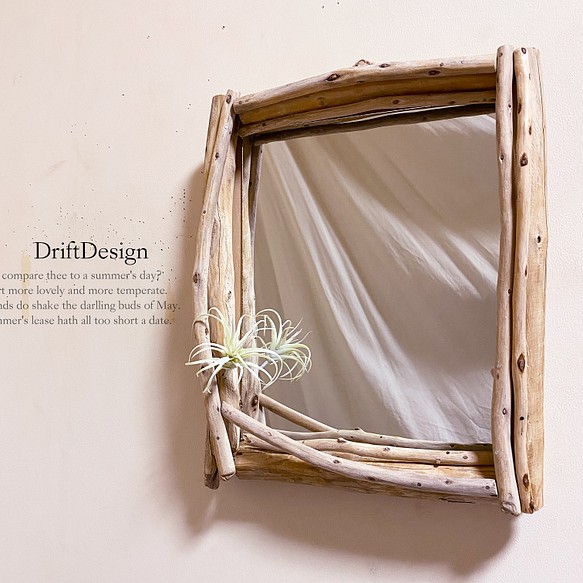 Drift Design～ 流木と造花のお洒落なヴィンテージ調壁掛けミラー