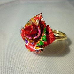 手染め友禅和紙使用　おりがみリング　指輪　赤いバラ 1枚目の画像