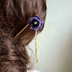 和紙で作った紫グラデーションのおりがみ花かんざし/髪飾り　 1枚目の画像