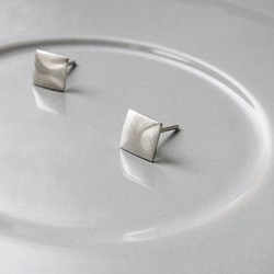 四方弧面純銀耳環 #01 sterling silver earrings 手作飾品 handmade jewelry 第1張的照片