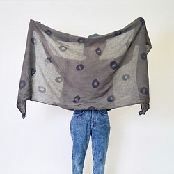 薄型大幅面披肩/灰色dekanoko /三川紡織 第1張的照片