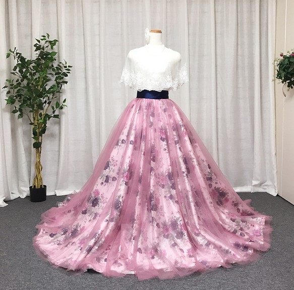 花柄のオーバースカート、チュールオーバースカート、ドレスの色直し用、ハンドメイドウェディング 1枚目の画像