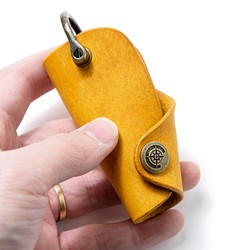 Button Hook Key Case L [Yellow] / ButtonHookKeyCase L YELLOW雜貨禮品 第1張的照片