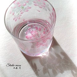 桜のロックグラス・丸型 1枚目の画像