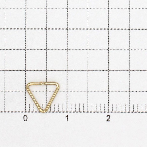 14kgf 世界的に有名な ピアス 逆トライアングル 小 北欧産業 1ペア 02c0116gfe