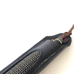 ペンホルダー・万年筆ホルダー（紺×大島紬） 1枚目の画像