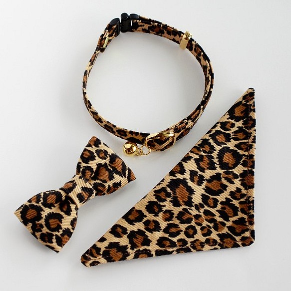 貓領豹紋系列三向三件套絲帶頭巾安全帶帶安全扣 第1張的照片