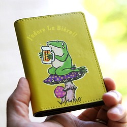 名刺・カードケース　カエルがビールで乾杯（マスタード） 1枚目の画像