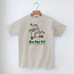 Tシャツ「カエルコースター」（ベージュグレー）男女兼用【受注生産】 1枚目の画像