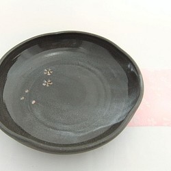 桜の黒大鉢 １ 1枚目の画像
