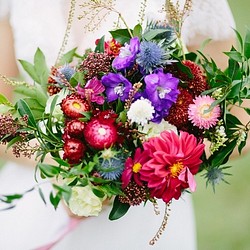 KL玻利維亞婚禮捧花～wedding  purple red bouquets 自然莖捧花 第1張的照片
