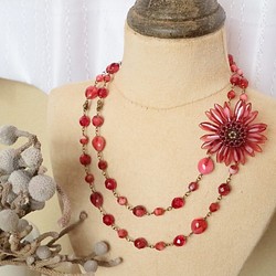 非洲菊胸針和捷克珠子雙項鍊的Demi parure（漿果）*紅色短長2way套裝 第1張的照片