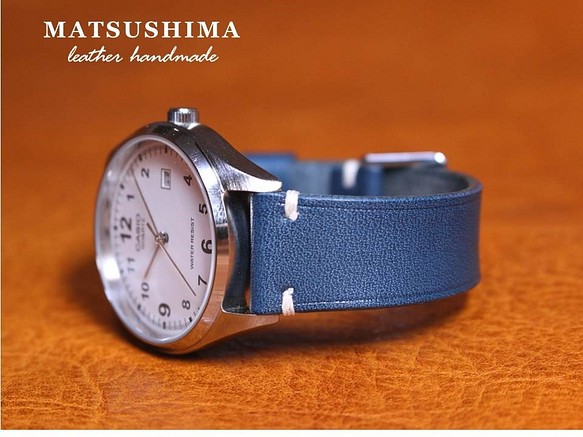 [CASIO×ジーンズ・ライトネイビー] ベルトリメイク腕時計。革：栃木レザー、糸：フランス産リネン糸。 1枚目の画像