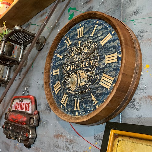 WHISKY バレル型/ 木製 樽型 ウォールクロック（壁掛け時計） 掛け時計 