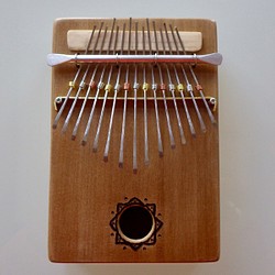 カリンバ(親指ピアノ)　木箱 M 15note 1枚目の画像