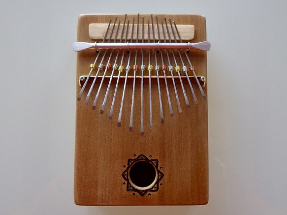 カリンバ(親指ピアノ) 木箱 M 15note 楽器・アクセサリ TPMP サム 