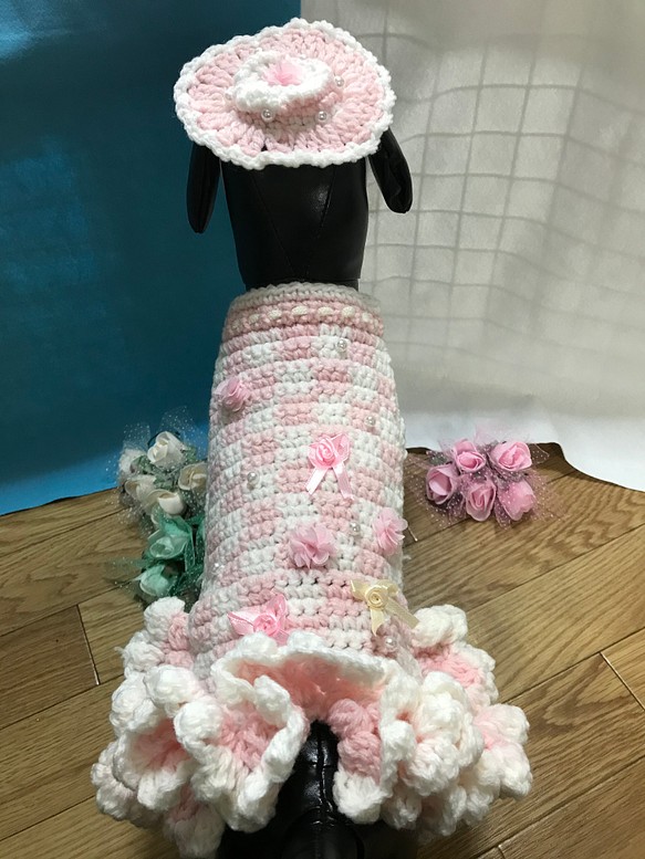 犬服 手編み ペット ロリータワンピース 桜色 薔薇 ペット服