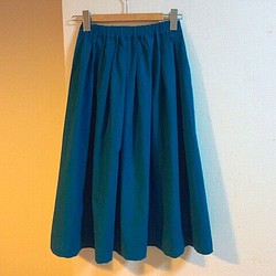 【ゆったりサイズ】cottonリネンのロングスカート ターコイズブルー 1枚目の画像
