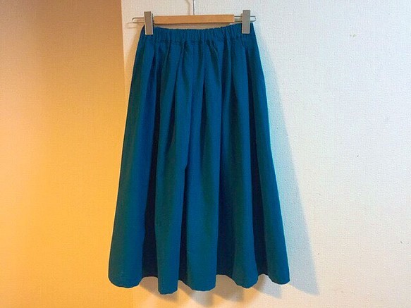 【ゆったりサイズ】cottonリネンのロングスカート ターコイズブルー 1枚目の画像
