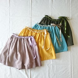 春のスカート・リボン付きコットンリネンのギャザースカート(ポケット付き) 100〜140サイズ 1枚目の画像