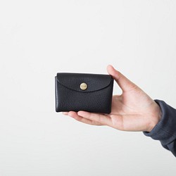 イタリア製牛革のミニ財布 ／ ブラック※受注製作 1枚目の画像