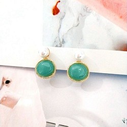 【Ada】韓國流行經典淺綠寶石珍珠造型耳夾耳環 耳夾 生日禮物 淺綠色 現貨 高質感 珍珠耳環 推薦 第1張的照片