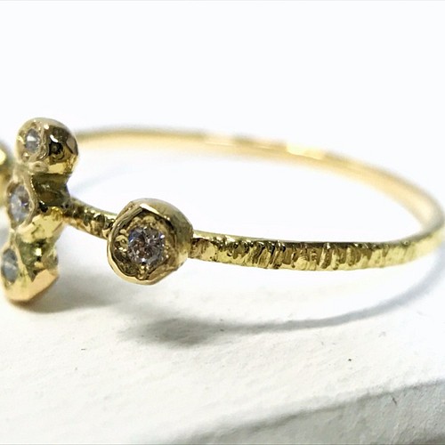 ◇Ｋ１0◇ ５粒のダイヤのリング 指輪・リング ecopineta 通販｜Creema 