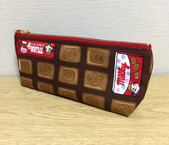 ペンケース☆チョコレート柄 1枚目の画像