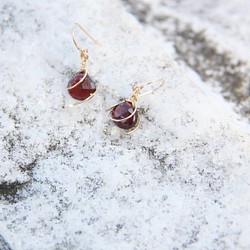 嫣紅石榴石耳環/ Bright Red Garnet earring 第1張的照片