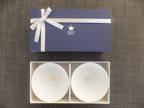 櫻花圖案多球專用禮品盒 2 件 第1張的照片
