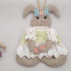 wonderland22 蕾絲兔造型小包｜rabbit 型ミニポーチ 第1張的照片