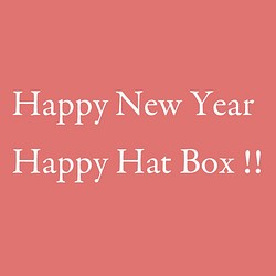 羅緞富盒新年快樂，快樂帽盒！ 第1張的照片