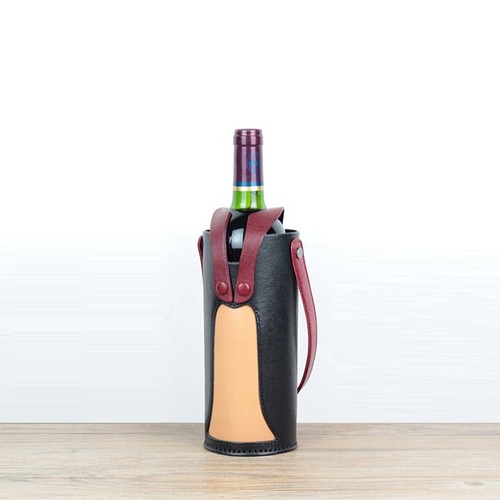 珍しい　ワインボトルホルダー　ワインボトルバック　革　ニャンドゥティ刺繍付き
