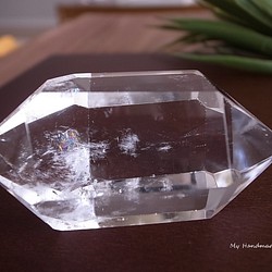 クリスタル水晶　ブラジル産　虹入り　ダブルポイント　134ｇ　天然石 1枚目の画像
