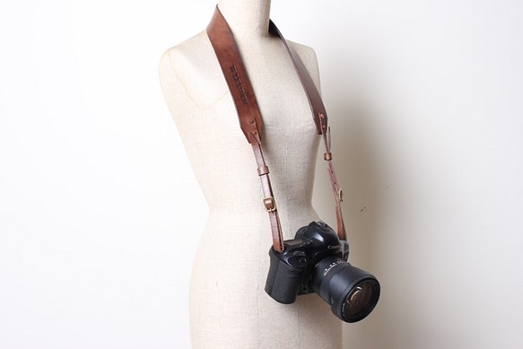 茶皮 寬版咖啡相機背帶 單眼 減壓 相機背帶 【免費客製刻字1-7個字】 第1張的照片